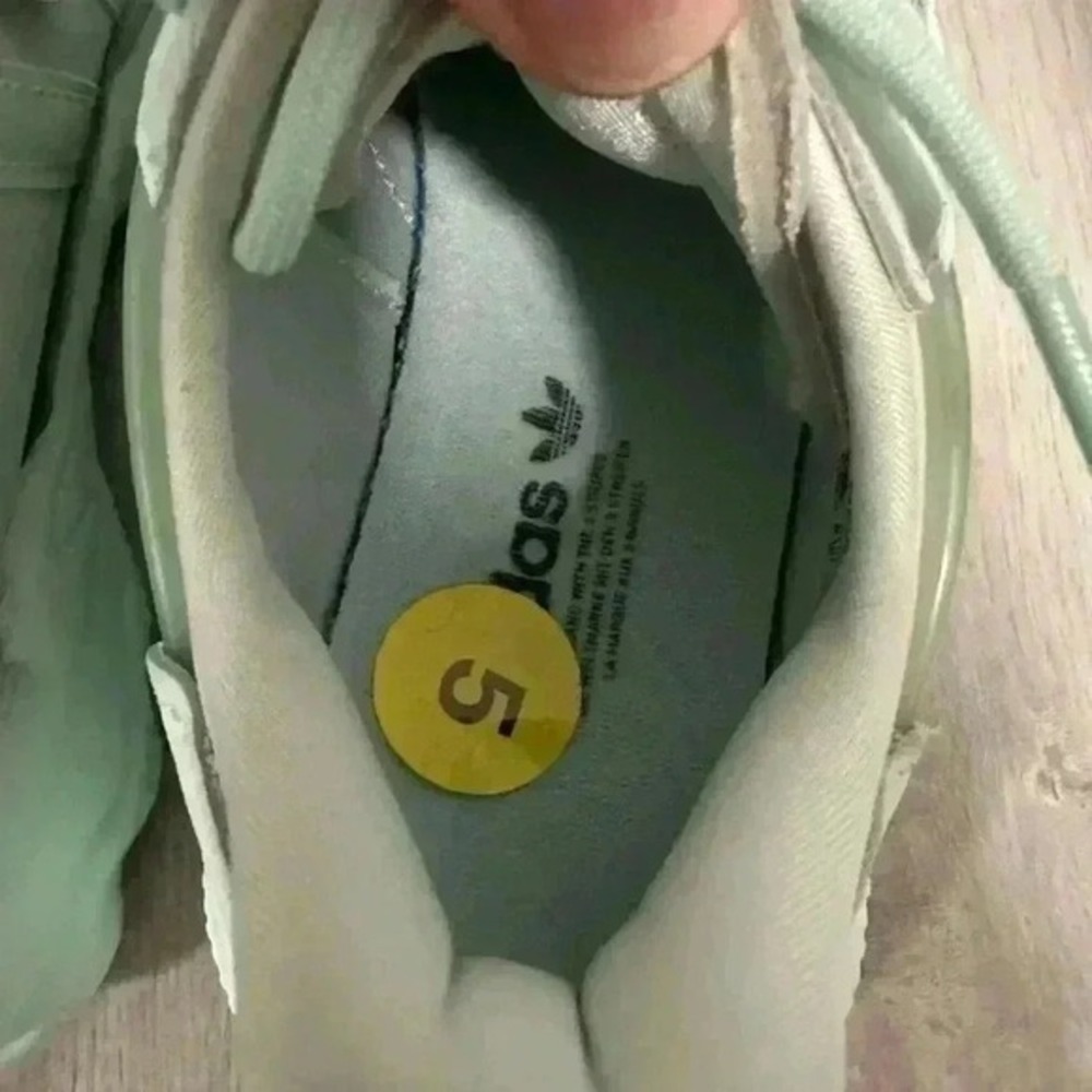 Adidas Ozworld Ozweego Celadon Mint Green Women's Casual Sneakers Shoes sz 5 - Picture 4 of 9